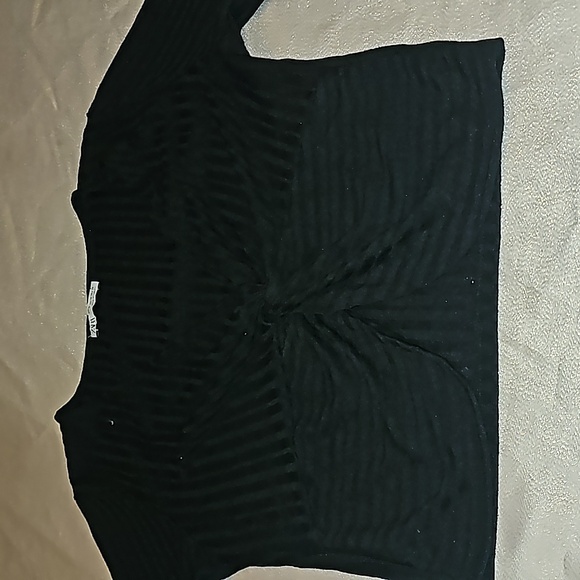 Black crop top by zara size M - Picture 2 of 2